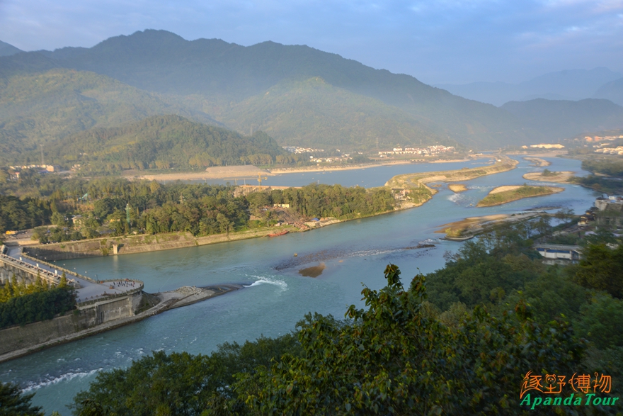 都江堰 (2).jpg